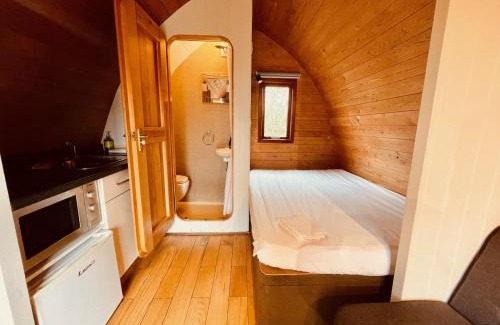 Brightlingsea House | MegaPod 3 at Lee Wick Farm Cottages & Glamping