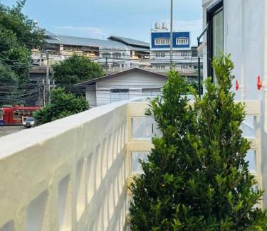 Bang Phlat Apartment | Megun10 duo