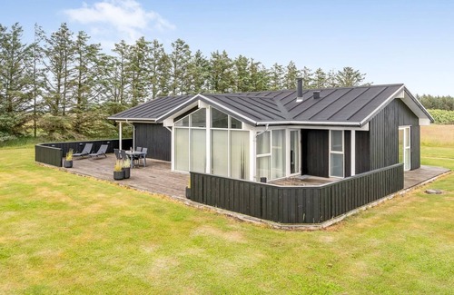 Grønhøj House | "Meino" - 1.4km from the sea by Interhome