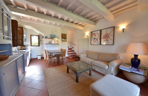 Roccalbegna Apartment | Mela, Poderone, Roccalbegna, Grosseto and Maremma