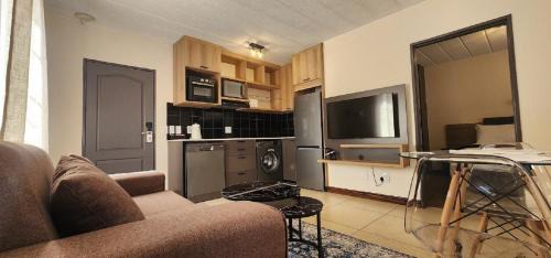 Greater Johannesburg Metropolitan Area Apartment | Melrose Corner Self-Catering Hotel Apartments