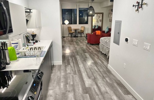 Melrose Apartment | Melrose Rooftop Boutique Residences