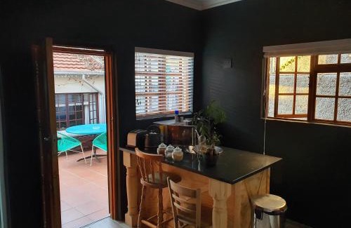 Greater Johannesburg Metropolitan Area House | Melvilla Studio