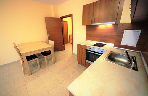 Sunny Beach Apartment | MENADA * Karolina Complex * Family apartment for 5 adults