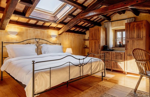 Bale Hotel | Meneghetti Wine Hotel and Winery