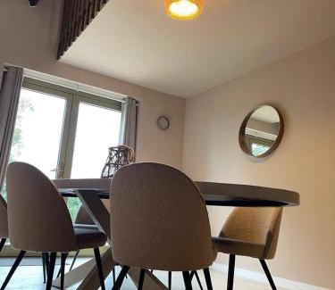 America Bed & Breakfast | Mera Wellness B&B