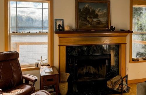 Florence House | Mercer Lake Memories