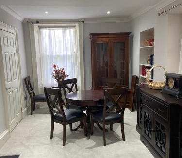 Merchiston Apartment | Merchiston Residence