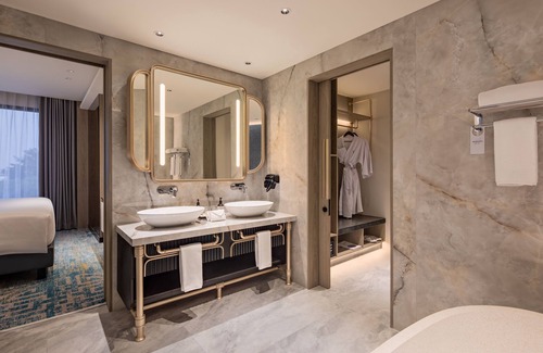 Madiun Hotel | Mercure Madiun