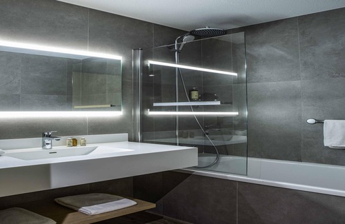 Vannes Hotel | Mercure Vannes Le Port