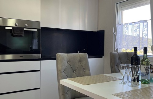 Tuttlingen Apartment | Mergim Nebihi