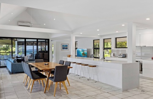 Hamilton Island House | Mermaids Reach, Stunning House on Hamilton Island