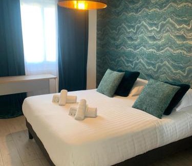 Billere Apartment | Mermoz - Elégant appart avec balcon, Clim et garage