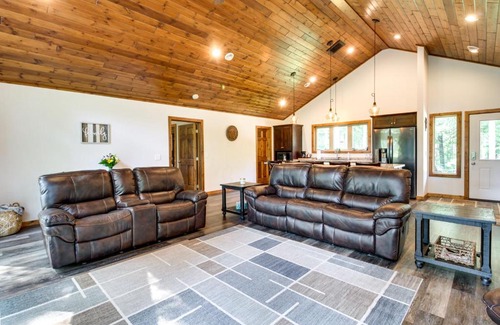 Crow Wing County House | Merrifield Vacation Rental with Dock and River Access