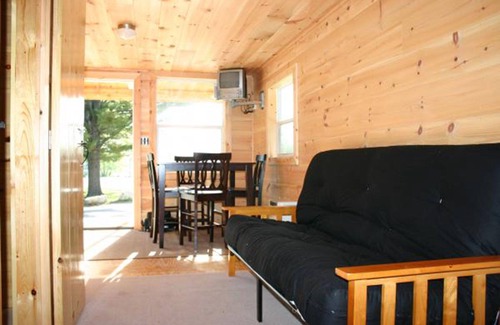 Howland Cabin | Merrill Brook Cabins - Cabin 3