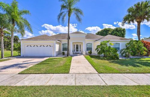 Merritt Island House | Merritt Island Home with Grill and Saltwater Pool