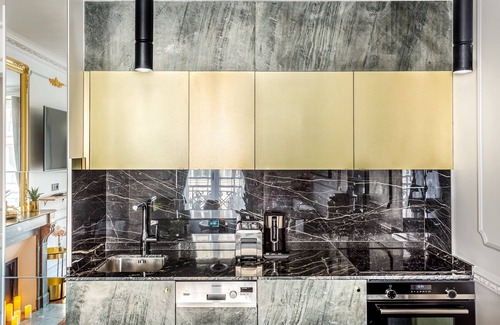 Paris City Center Apartment | Merveil - Luxury Suite - Louvre - Sebastopol II