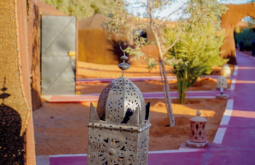 Taouz RV Rental | Merzouga Family Desert Camp & Camel Trekking