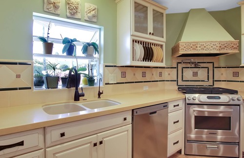 The Mesa House | Mesa Retreat for Couples and Families!