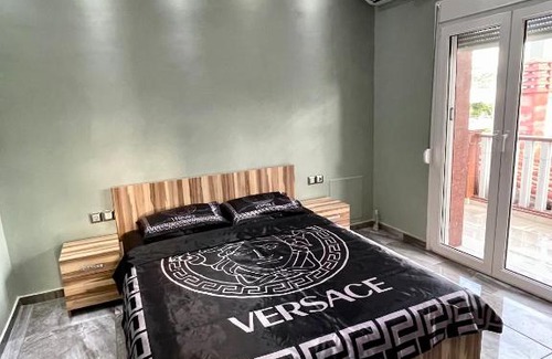 Nea Mesagkala Apartment | MESAGGALA PALACE No 5 FIRSTLINE SEA