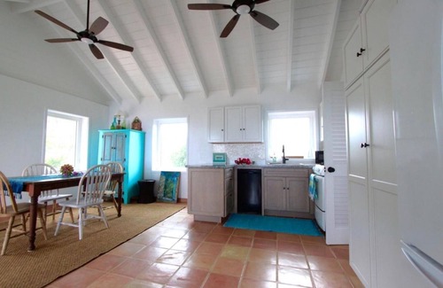 Lower Carolina House | Mesmerizing view with pool 2 bedroom stone cottage in Coral Bay