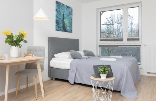 Bielany Apartment | Metro Bielany Apartments with Parking by Noclegi Renters