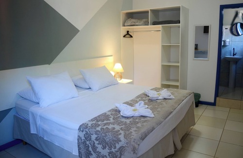 Aguas de Lindoia Bed & Breakfast | Metro Hotel