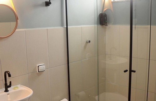 Aguas de Lindoia Bed & Breakfast | Metro Hotel