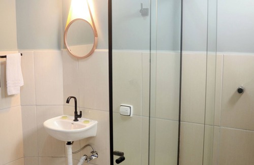 Aguas de Lindoia Bed & Breakfast | Metro Hotel