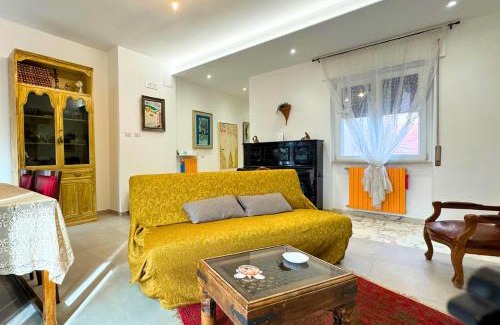 Materdei Apartment | METRO MATERDEI - casa al quinto piano e wi-fi a 2 passi dalla metropolitana