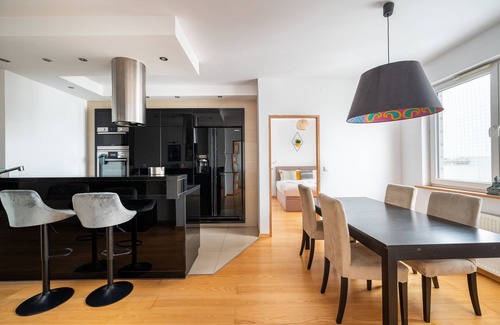 Ursynow Apartment | Metro Ursynów Modern Apartment