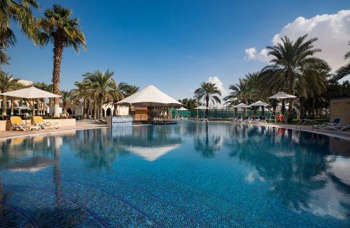 Al Mafraq Hotel | Metropolitan Al Mafraq Hotel
