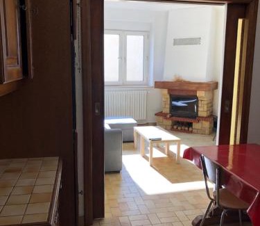 Jouy-aux-Arches Apartment | Metz Sud - A31 - Appartement rénové - 2 ch - 80 m2 - Entre Nancy et Luxembourg - Waves