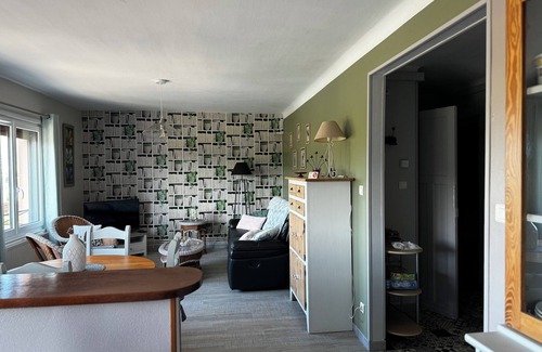 Calais City Center Apartment | Meublés de tourisme, 2 bedroom apartment All comforts With private garage