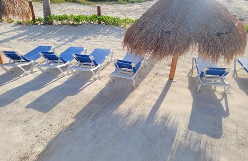 Puerto Morelos House | Mexican Beachfront Paradise