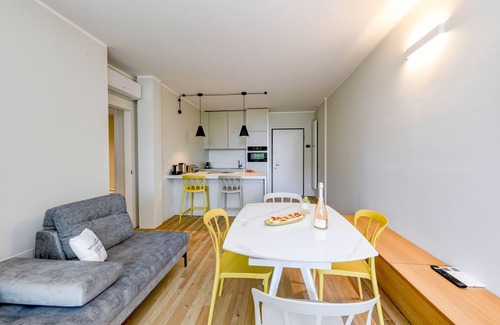 Gardone Riviera Apartment | MGH - Lake & Love Apartment