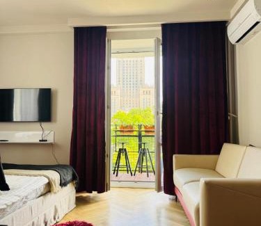 Srodmiescie Połnocne Apartment | Mià Warsaw - Pałac Kultury
