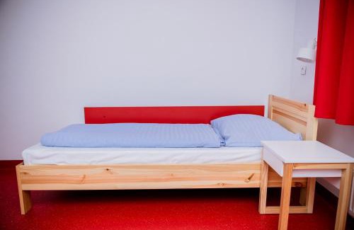 Brzezinka Hotel | Międzynarodowy Dom Spotkań Młodzieży w Oświęcimiu