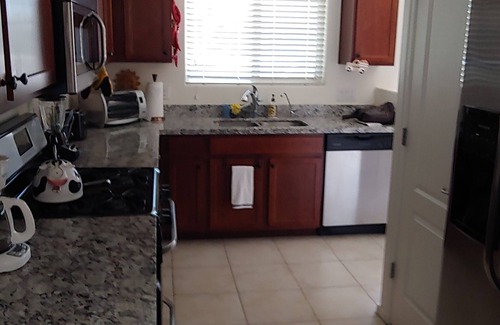 Sahuarita House | Mi casa es su casa