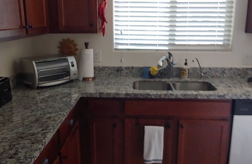 Sahuarita House | Mi casa es su casa