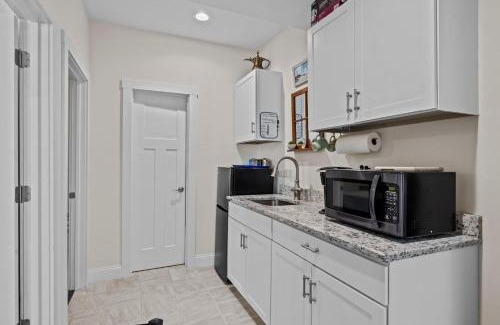 Harkers Island Apartment | Mi Faro Unit B Duplex