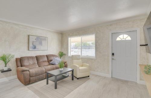 Miami Gardens Apartment | Miami Gardens Apt 5 Miles to Hard Rock Stadium
