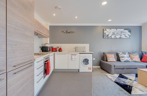 Birmingham City Centre Apartment | Mica Point City Centre Apartment