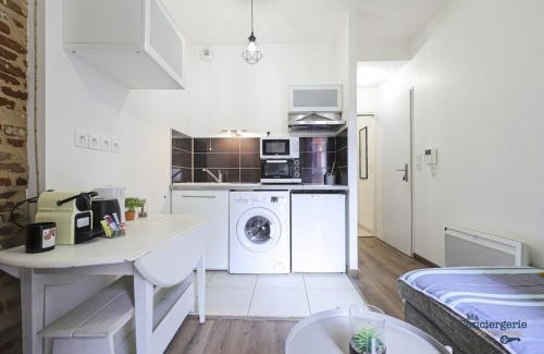 Saint - Michel Apartment | Michel Métro 2min - Centre - Terrasse