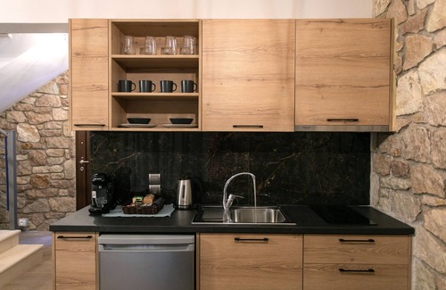 Valanidorrachi House | Michelangelo Suites and Apartments