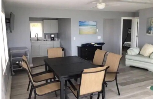 Shelby Cottage | Michigan Mistress