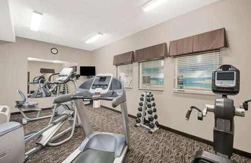 Sidney Hotel | Microtel Inn & Suites By Wyndham