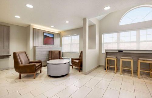 New Ulm Hotel | Microtel Inn & Suites by Wyndham New Ulm