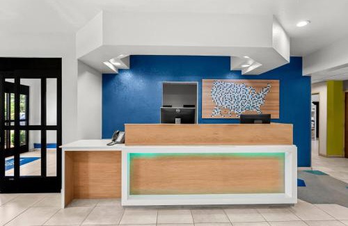 Searcy Hotel | Microtel Inn & Suites by Wyndham Searcy
