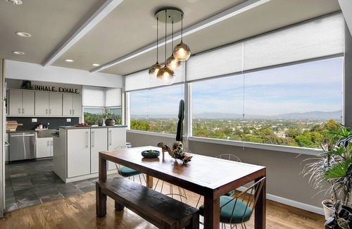 Studio City House | Mid-Century Modern in the hills of Studio City with amazing views